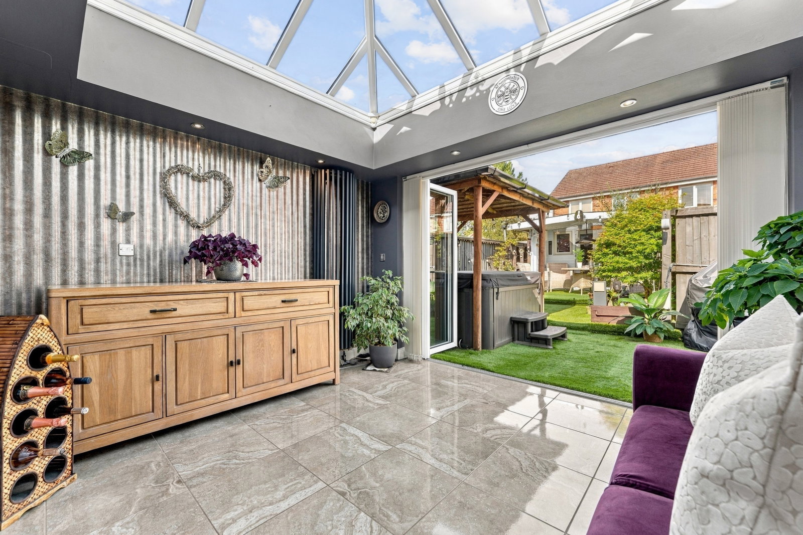 Detached House for sale in Congleton, Bridestones Place, Congleton, Cheshire, CW12 2NZ, 1279 m²