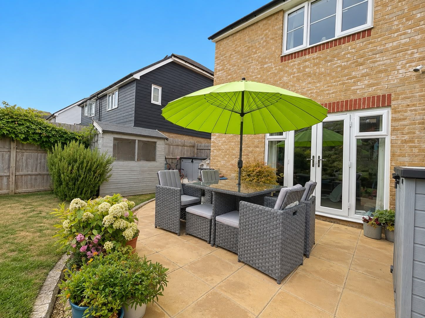 Semi Detached House in Sittingbourne 5