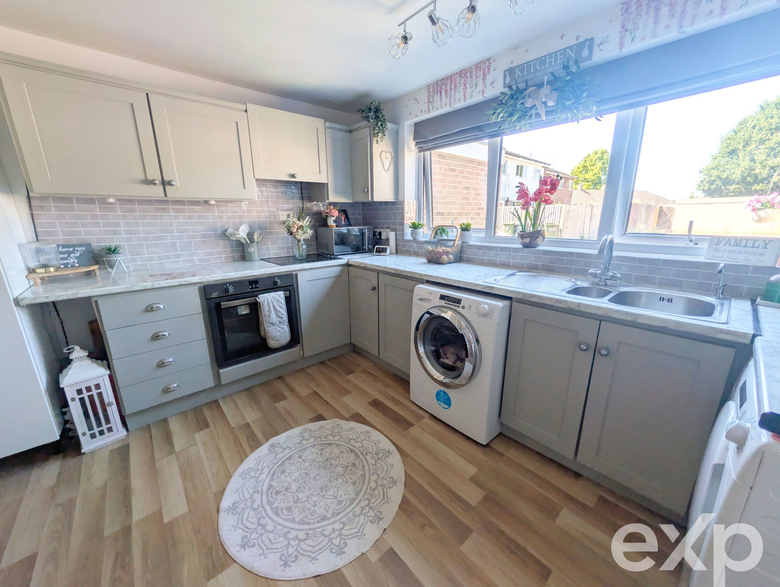 End Of Terrace House for sale in Ashford, Nairne Close, Shadoxhurst, Ashford, TN26 1NA, 948 m²