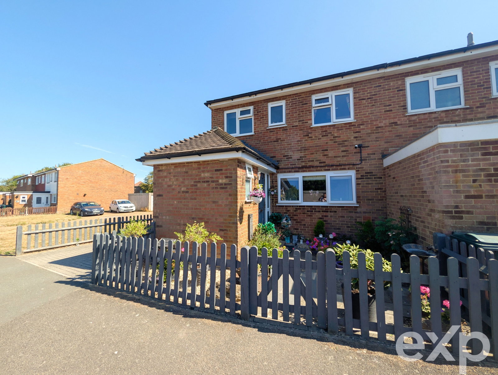 End Of Terrace House for sale in Ashford, Nairne Close, Shadoxhurst, Ashford, TN26 1NA, 948 m²