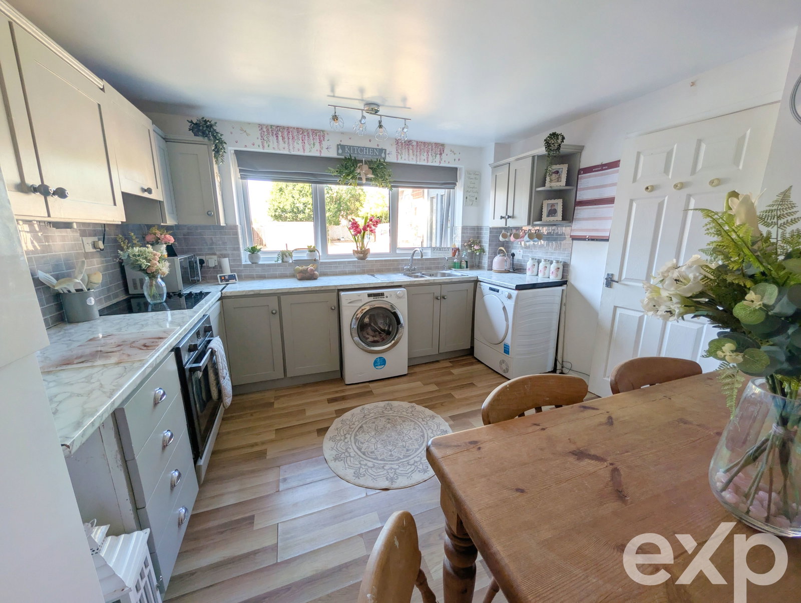 End Of Terrace House for sale in Ashford, Nairne Close, Shadoxhurst, Ashford, TN26 1NA, 948 m²