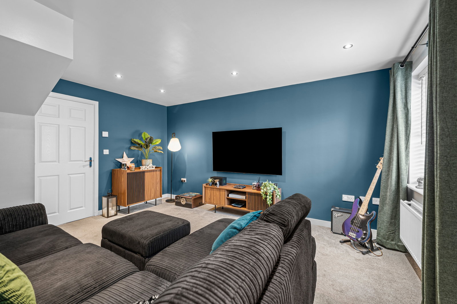 Semi Detached House for sale in Sheffield, Spitfire Road, Sheffield, S13