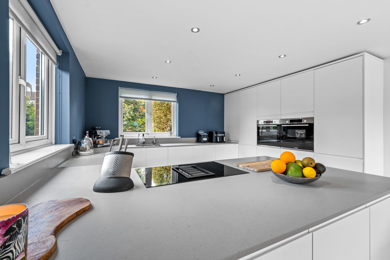 Detached House for sale in Banstead, Geralds Grove, Banstead, SM7 1NE, 1654 m²