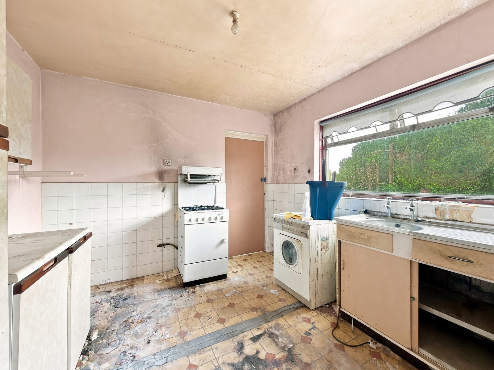 Flat for sale in Cardiff, Clos Hendre, Rhiwbina