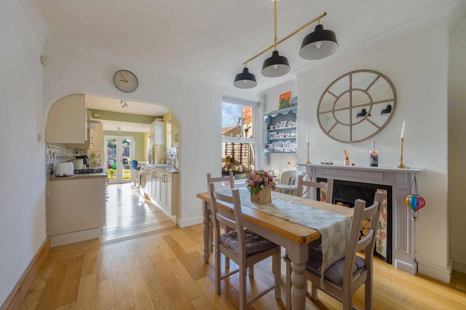 Terraced House for sale in Grantham, Harlaxton Road in Grantham, 1215 m²