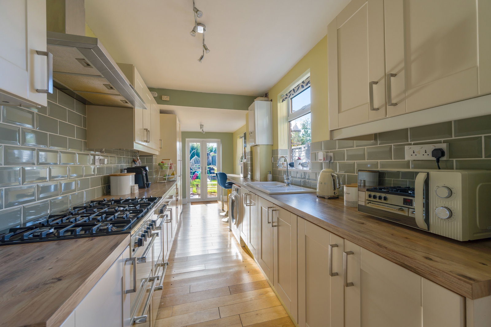 Terraced House for sale in Grantham, Harlaxton Road in Grantham, 1215 m²