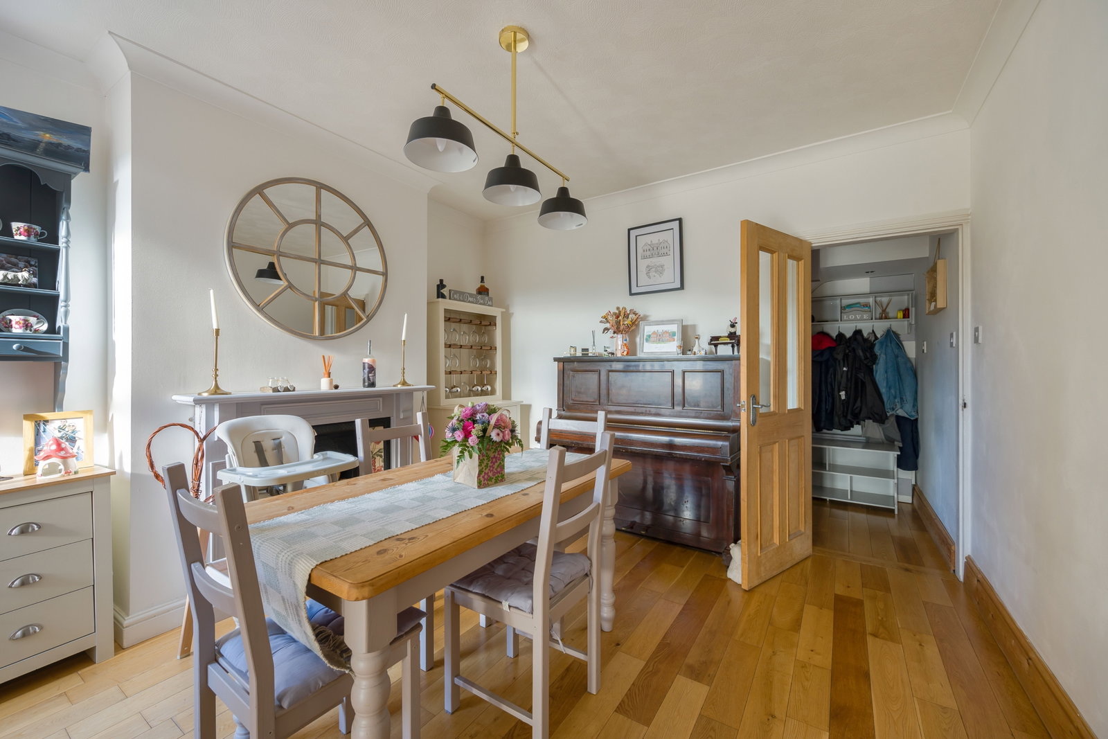 Terraced House for sale in Grantham, Harlaxton Road in Grantham, 1215 m²
