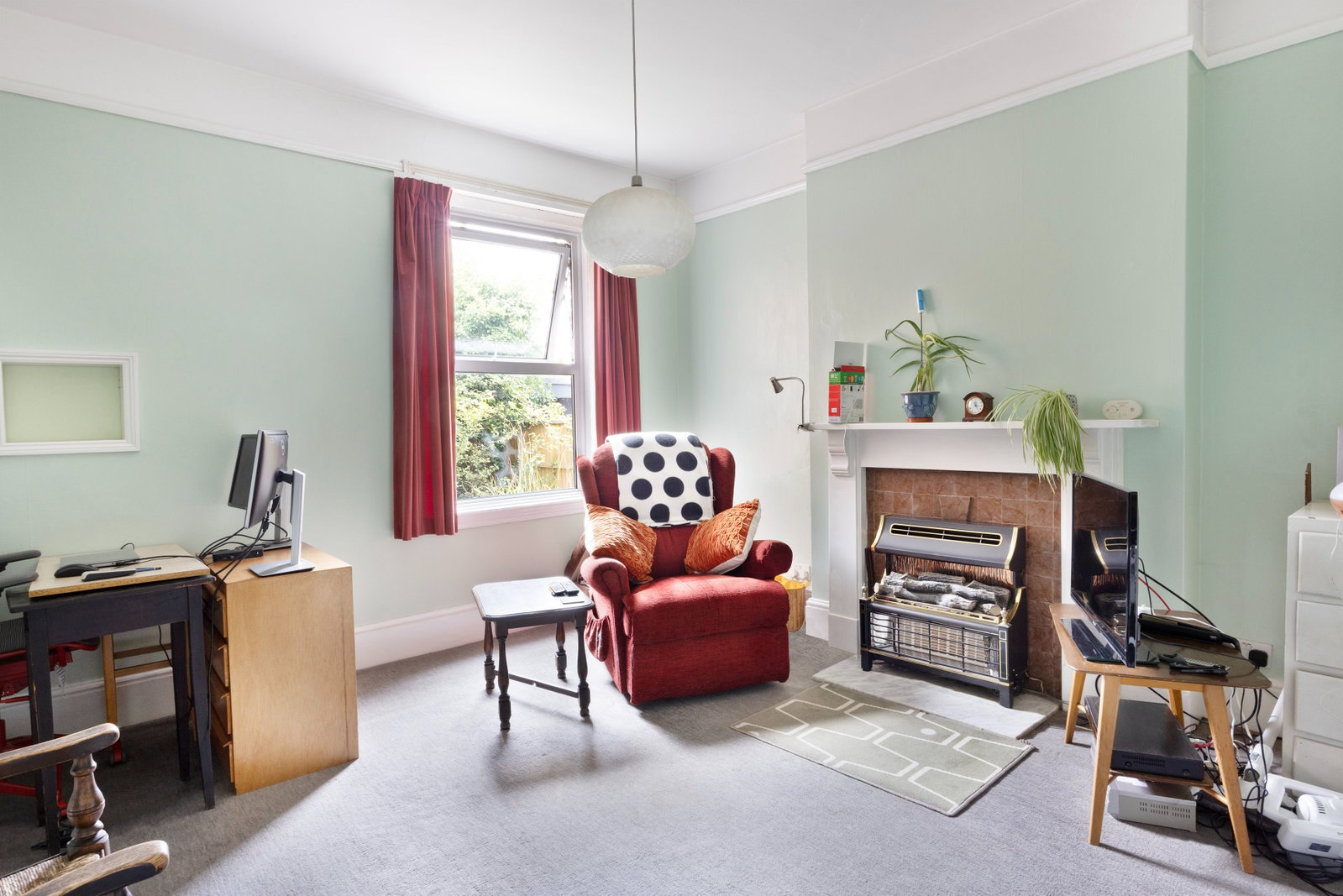 Semi Detached House for sale in Cheltenham, Cirencester Road, Charlton Kings, Cheltenham, GL53 8DA