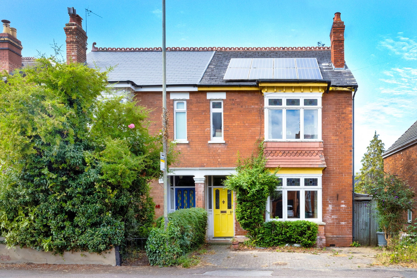Semi Detached House for sale in Cheltenham, Cirencester Road, Charlton Kings, Cheltenham, GL53 8DA