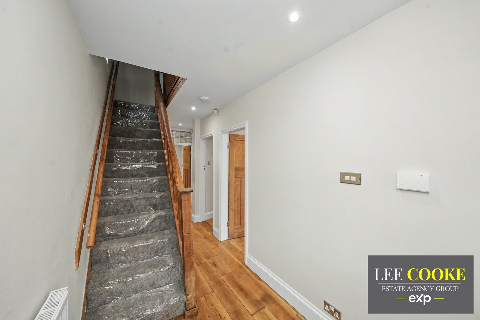 Semi Detached House for sale in Wolverhampton, Cedar Grove, Bradmore, Wolverhampton, WV3 7EB