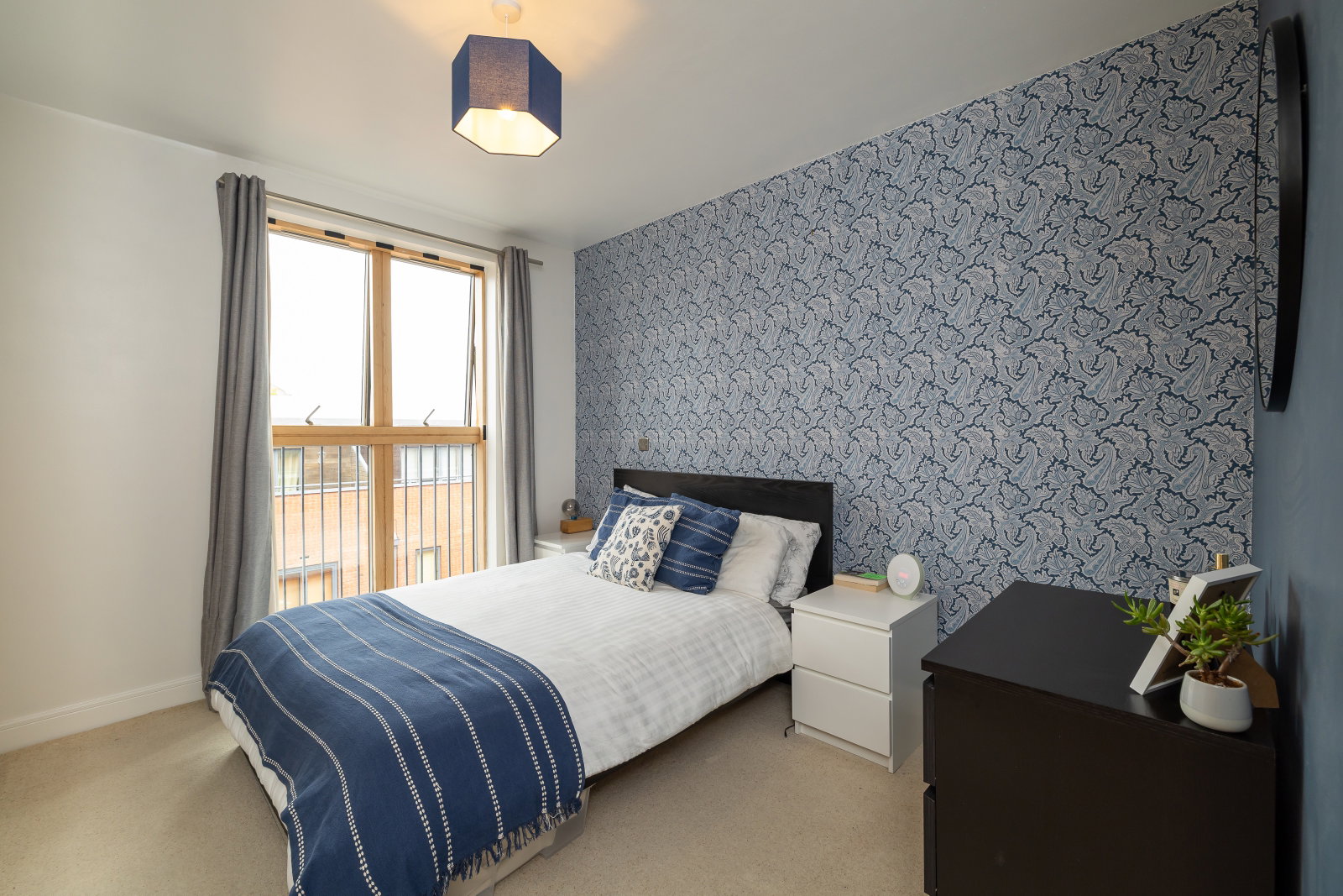 Apartment for sale in Solihull, Ascote Lane, Shirley, Solihull, B90 1TZ