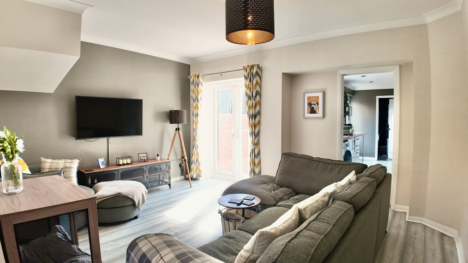 Terraced House for sale in Blackwood, Bedwellty Road, Cefn Fforest, Blackwood, NP12 3HE