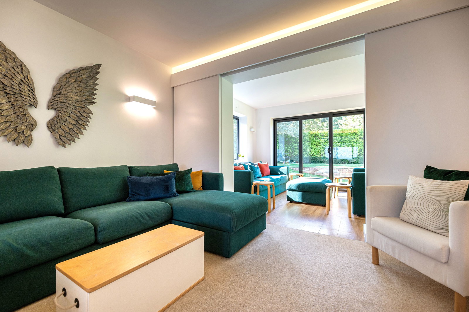 Detached House for sale in Canterbury, Lyndhurst Close, Canterbury, 1974 m²