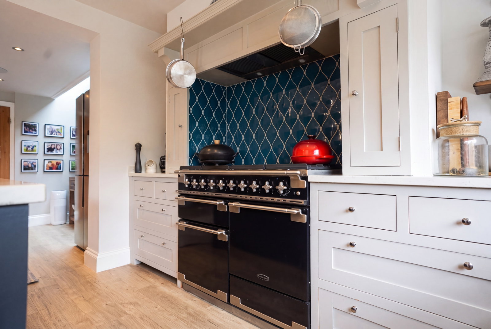 Semi Detached House for sale in Solihull, Warwick Road, Knowle, Solihull, B93 9LF