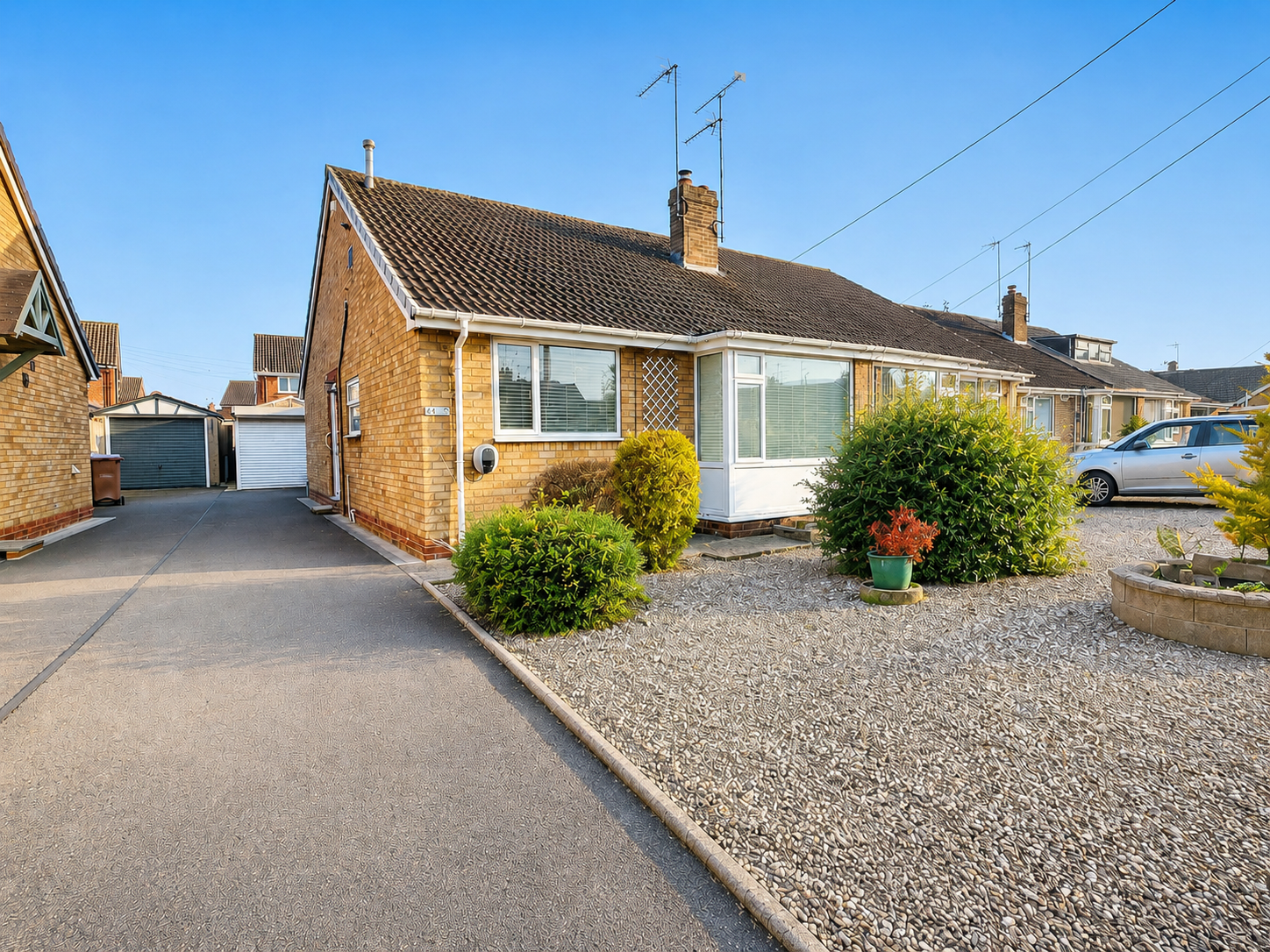 Semi Detached Bungalow for sale in Beverley, Molescroft Park, Beverley, East Riding of Yorkshire, HU17 7HY
