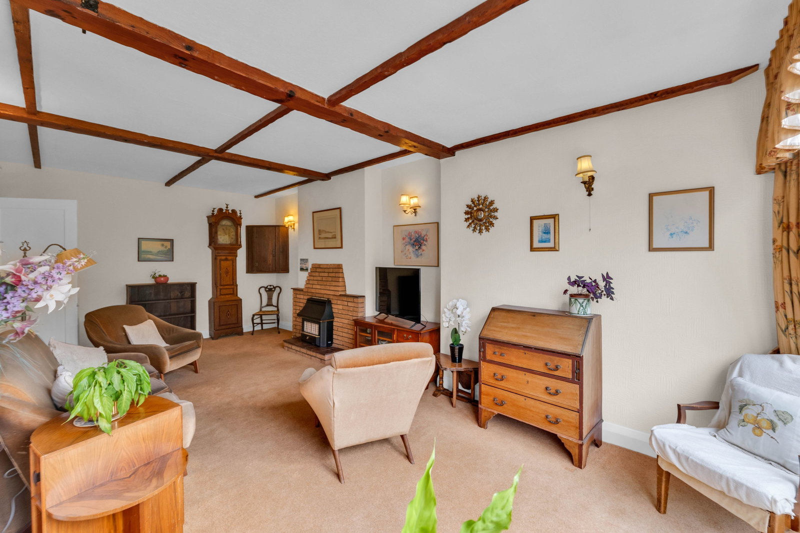 Semi Detached House for sale in Leicester, Oakfield Avenue, Birstall, Leicester, LE4 3DQ