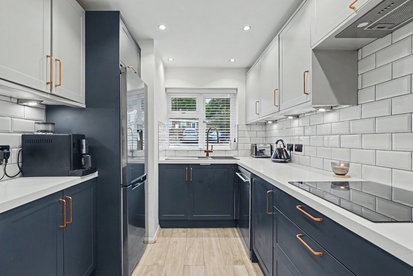Semi Detached House for sale in Chatham, Arundel Close, Lordswood, Chatham, ME5 8UZ, 1005 m²