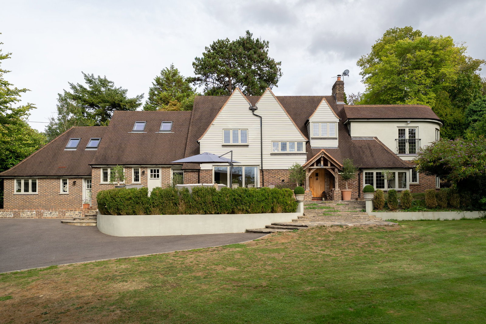 Detached House for sale in Coulsdon, Hazelwood Lane, Chipstead, 4382 m²