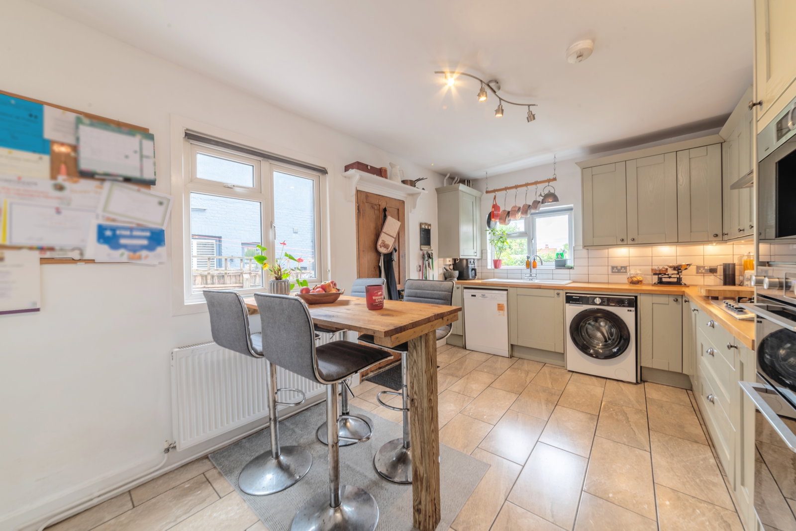 Semi Detached House for sale in Tunbridge Wells, Langton Road, Langton Green, Tunbridge Wells, TN3 0ET