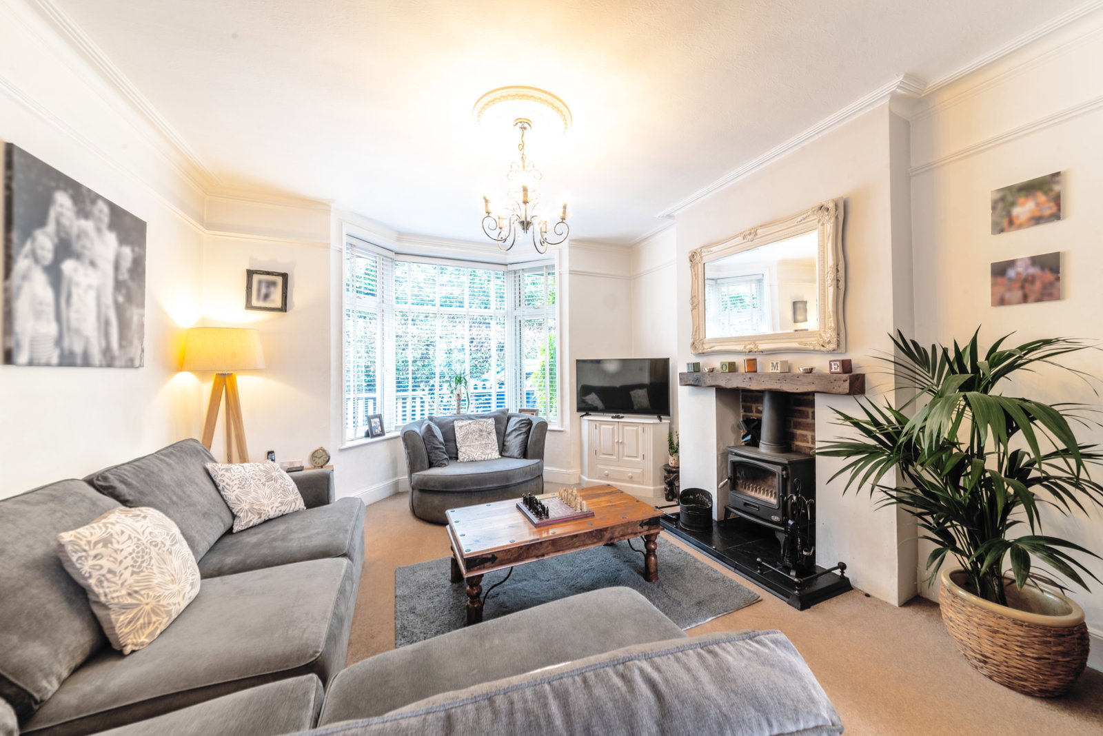 Semi Detached House for sale in Tunbridge Wells, Langton Road, Langton Green, Tunbridge Wells, TN3 0ET