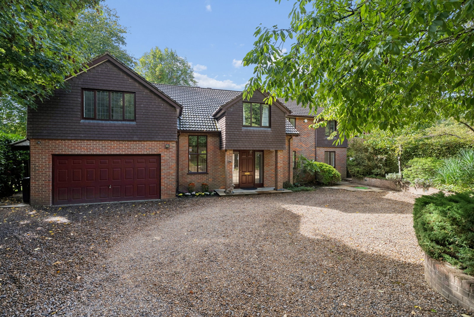Detached House for sale in Chesham, The Grove, Latimer, Chesham, Buckinghamshire, HP5 1UE, 3541 m²