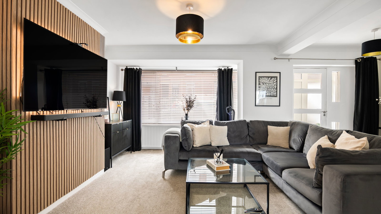 Detached House for sale in Sheffield, Carlby Road, Stannington, S6 5HP