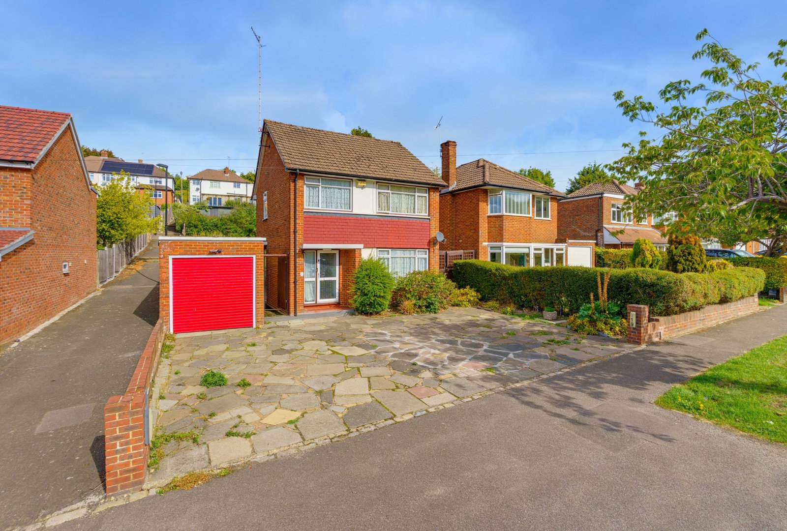 Detached House for sale in South Croydon, Mitchley Avenue, South Croydon, CR2, 1077 m²