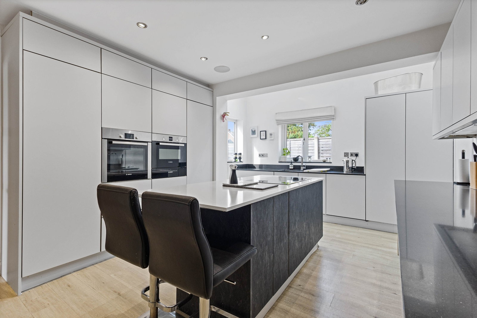 Detached House for sale in Pontefract, Carleton Park Road, Pontefract, WF8 3PS, 2086 m²