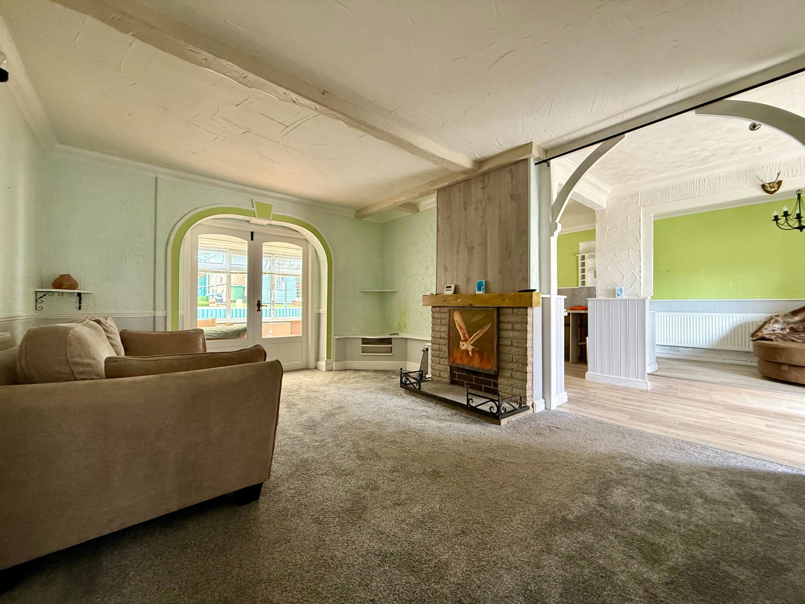 End Of Terrace House for sale in Gloucester, Capel Road, Matson, GL4, 1068 m²