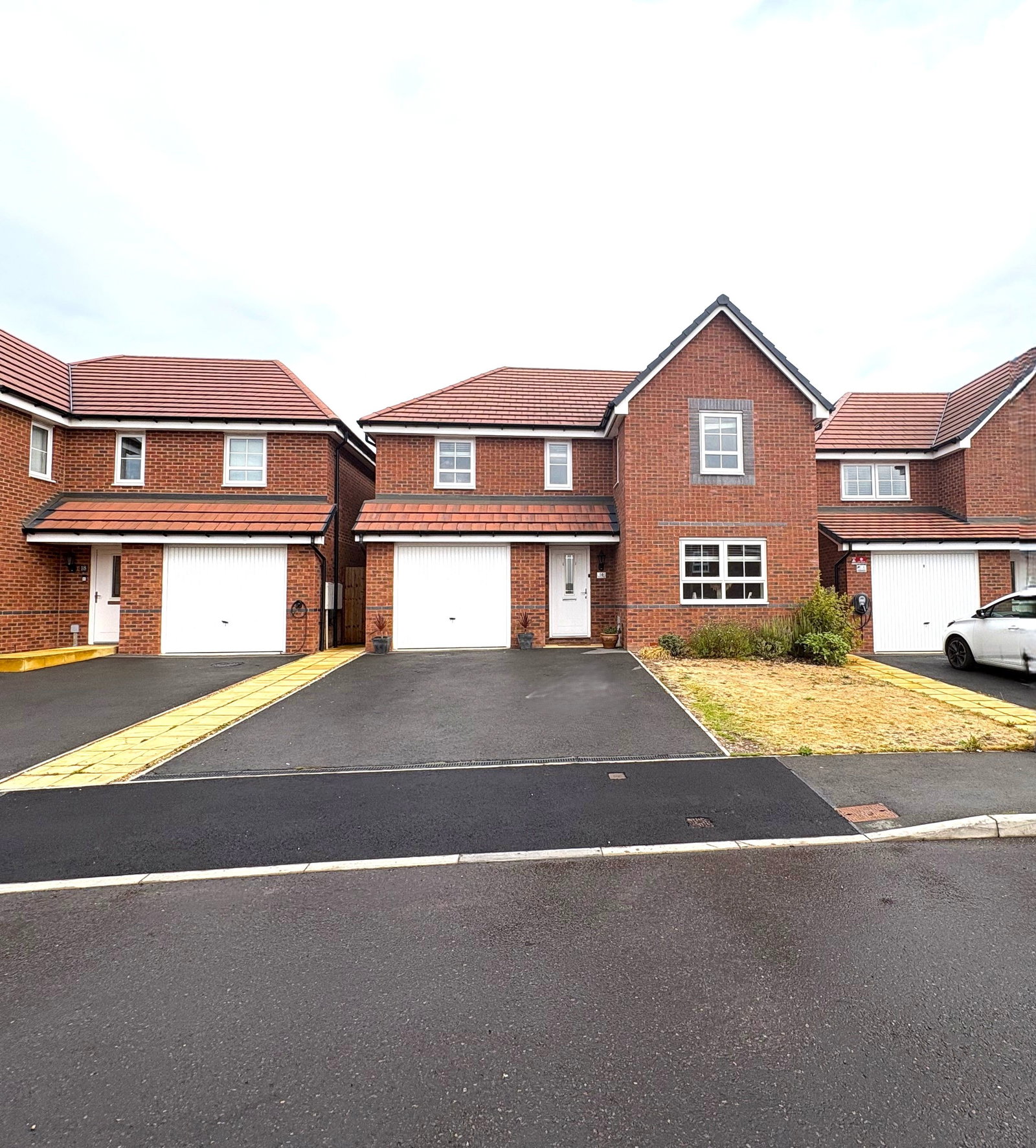 Detached House for sale in Hednesford, Dawes Way, Hednesford, West Midlands, WS12 4WN
