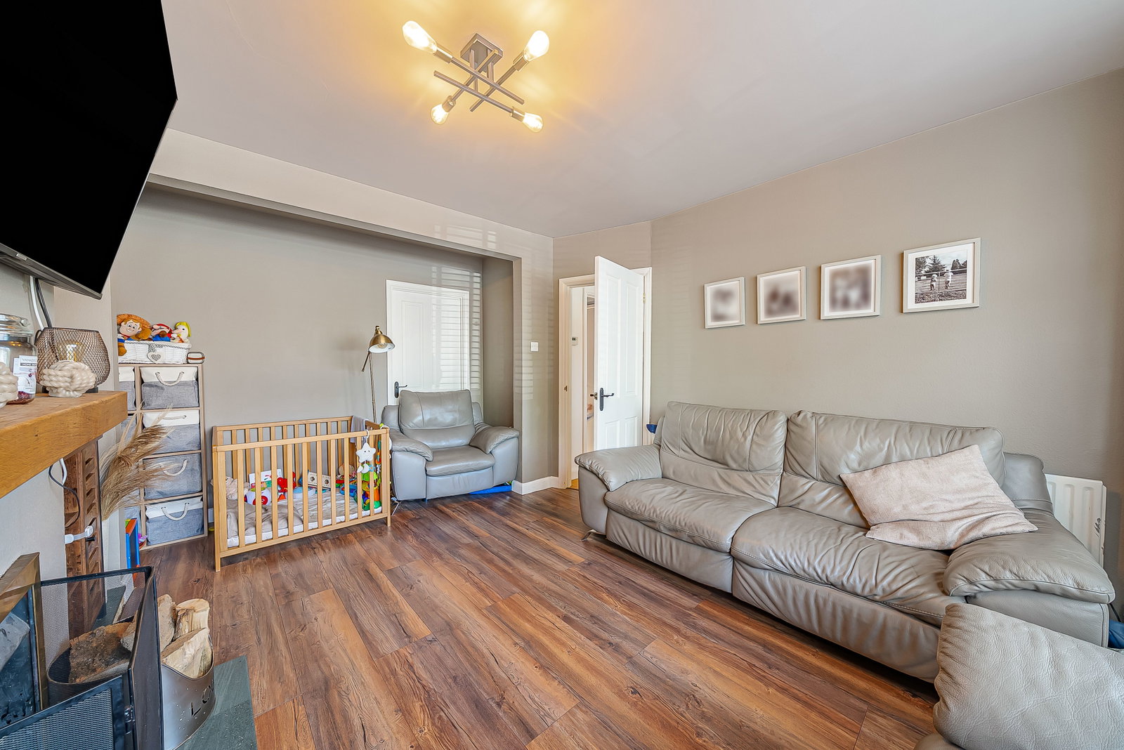 Semi Detached House for sale in Hemel Hempstead, St. Albans Road, Hemel Hempstead, HP2, 954 m²