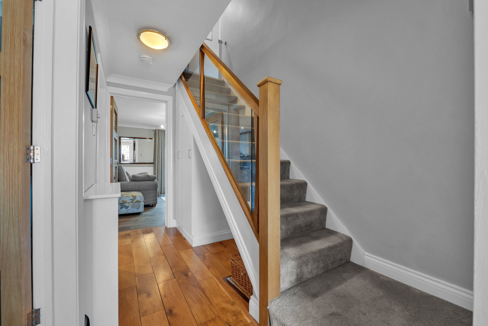 Detached House for sale in Leicester, The Pyke, Rothley, LE7 7LY