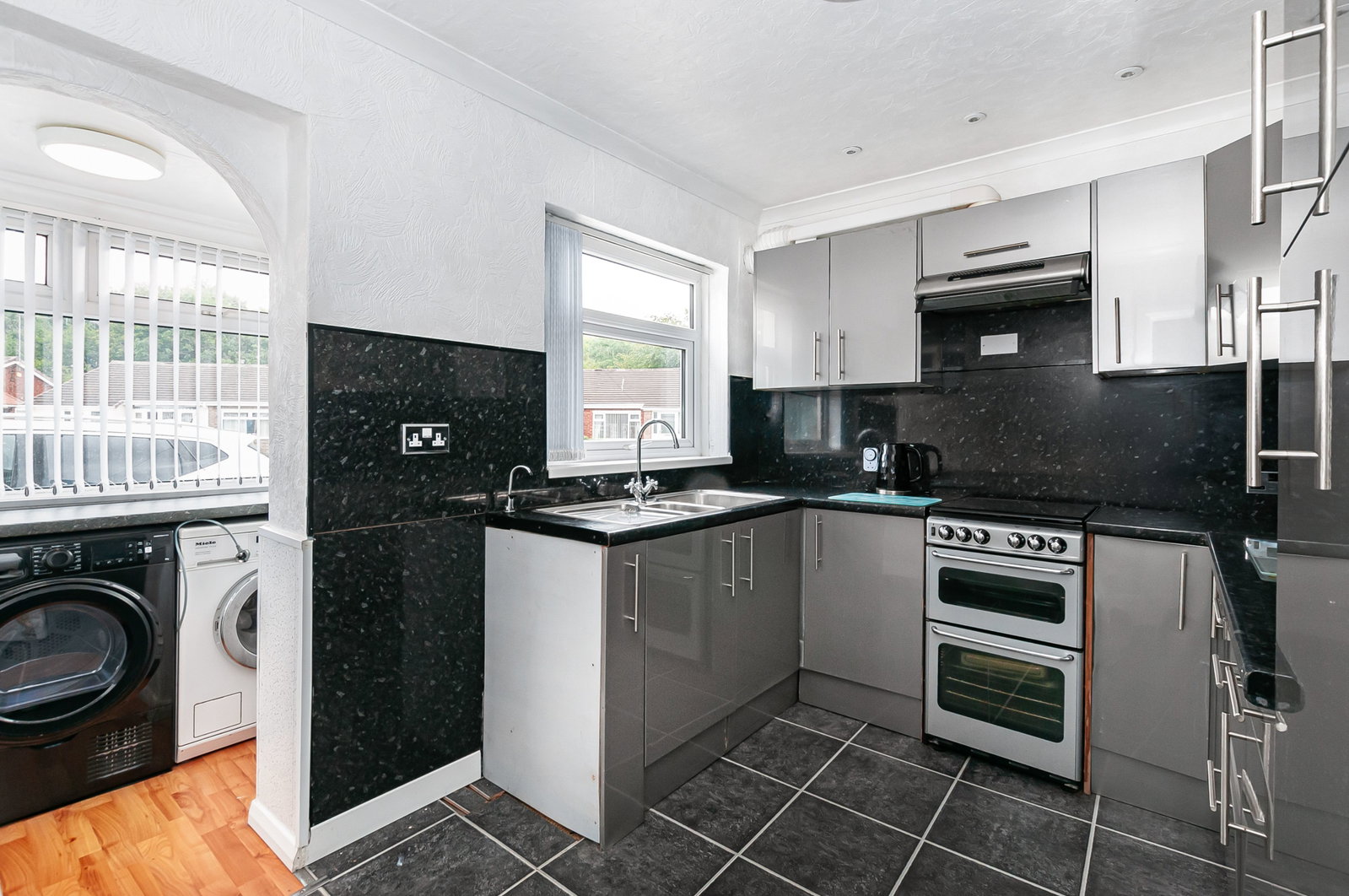 Semi Detached Bungalow for sale in Hull, Fulford Crescent, Willerby, Hull, East Riding of Yorkshire, HU10 6NP