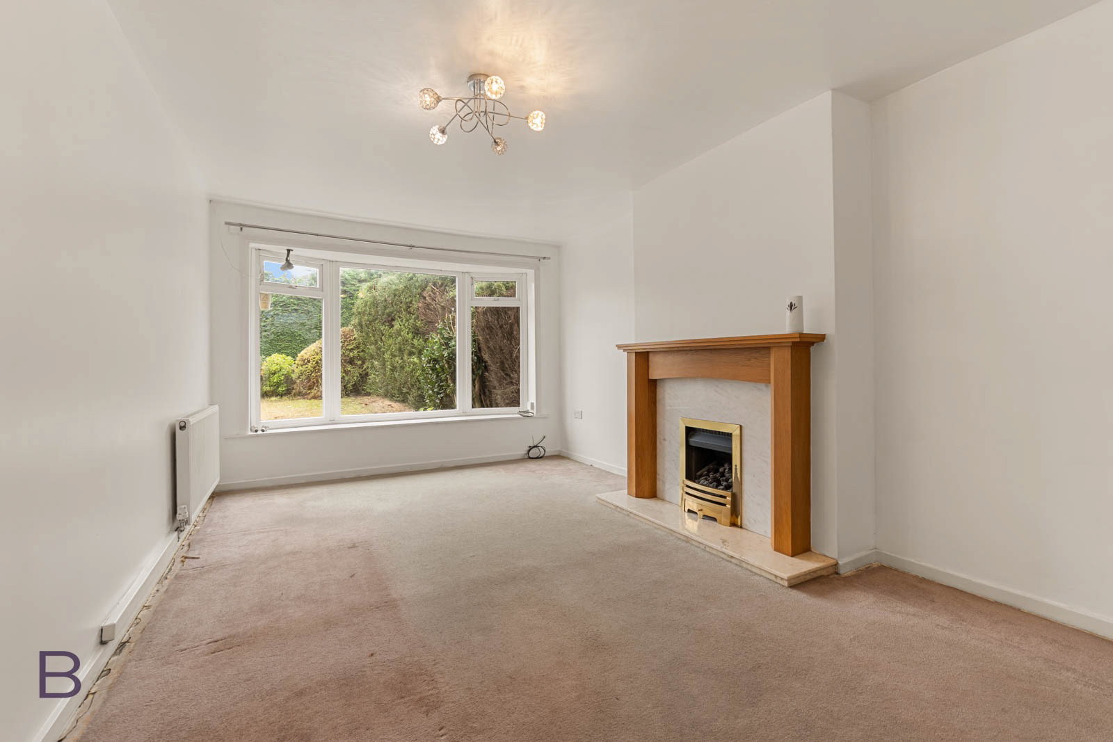 Semi Detached Bungalow for sale in Bradford, Penfield Grove, Clayton, Bradford, BD14 6LJ, 570 m²