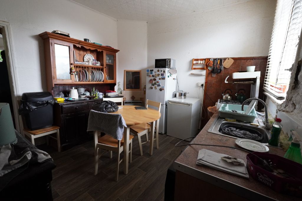 End Of Terrace House for sale in Heywood, Ann Street, Heywood, OL10 4JG