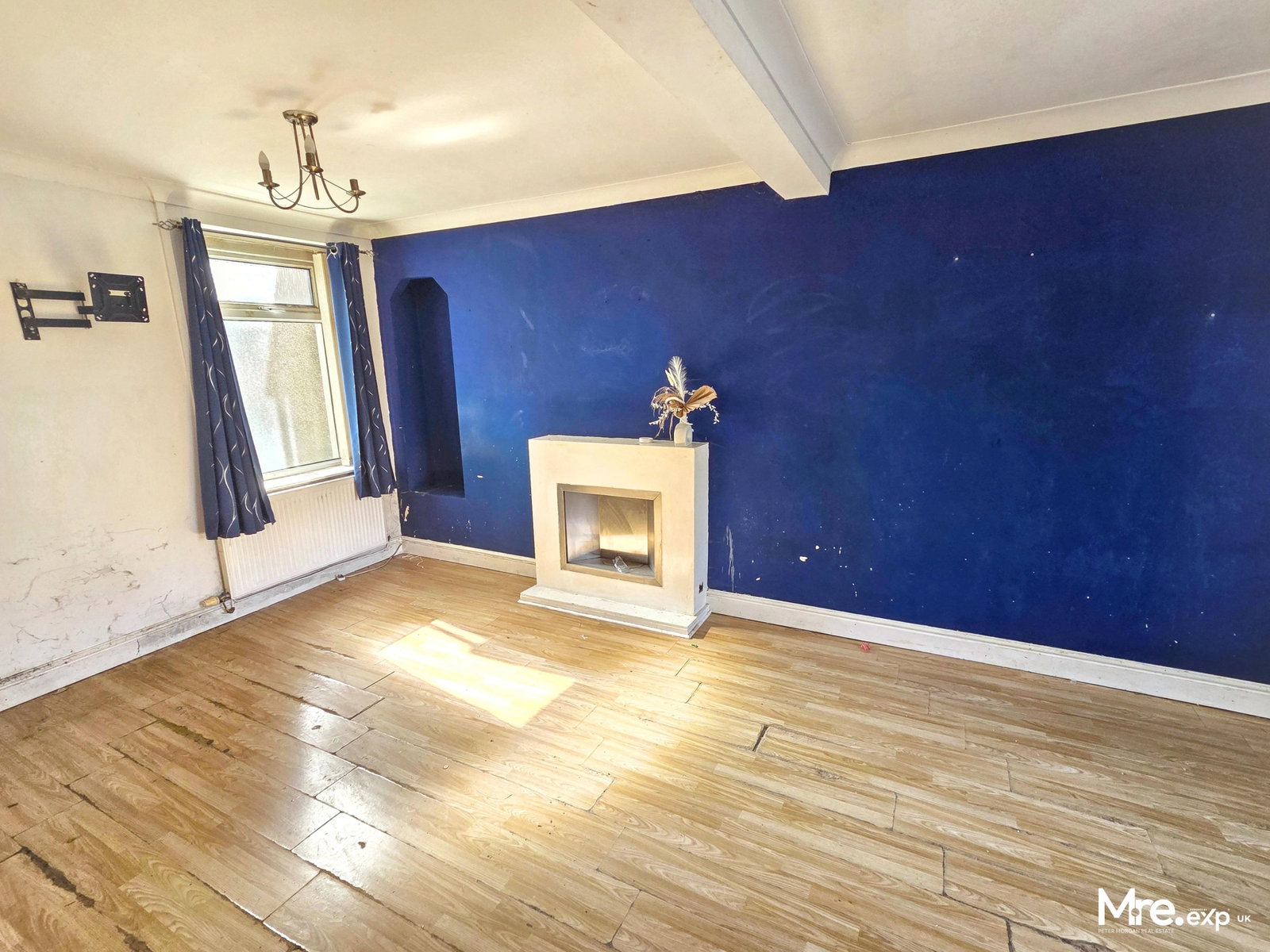 Terraced House for sale in Maesteg, Cymmer Road, Maesteg, CF34 0UT