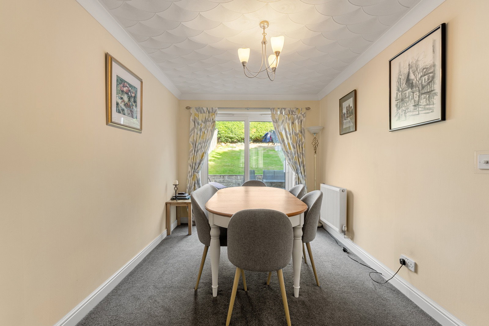 Detached House for sale in Bradford, Oakhall Park, Thornton, Bradford, BD13 3QW, 1389 m²