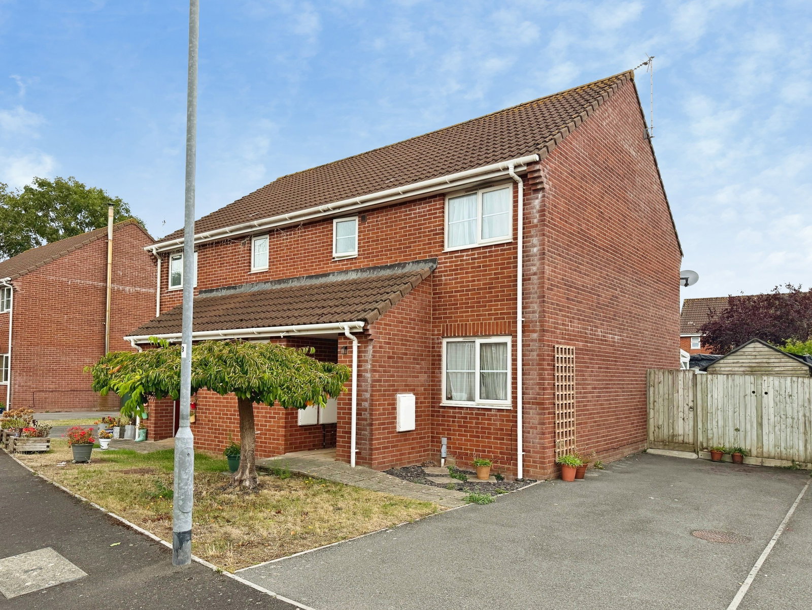 Semi Detached House for sale in Minehead, Little Plover Close, Minehead