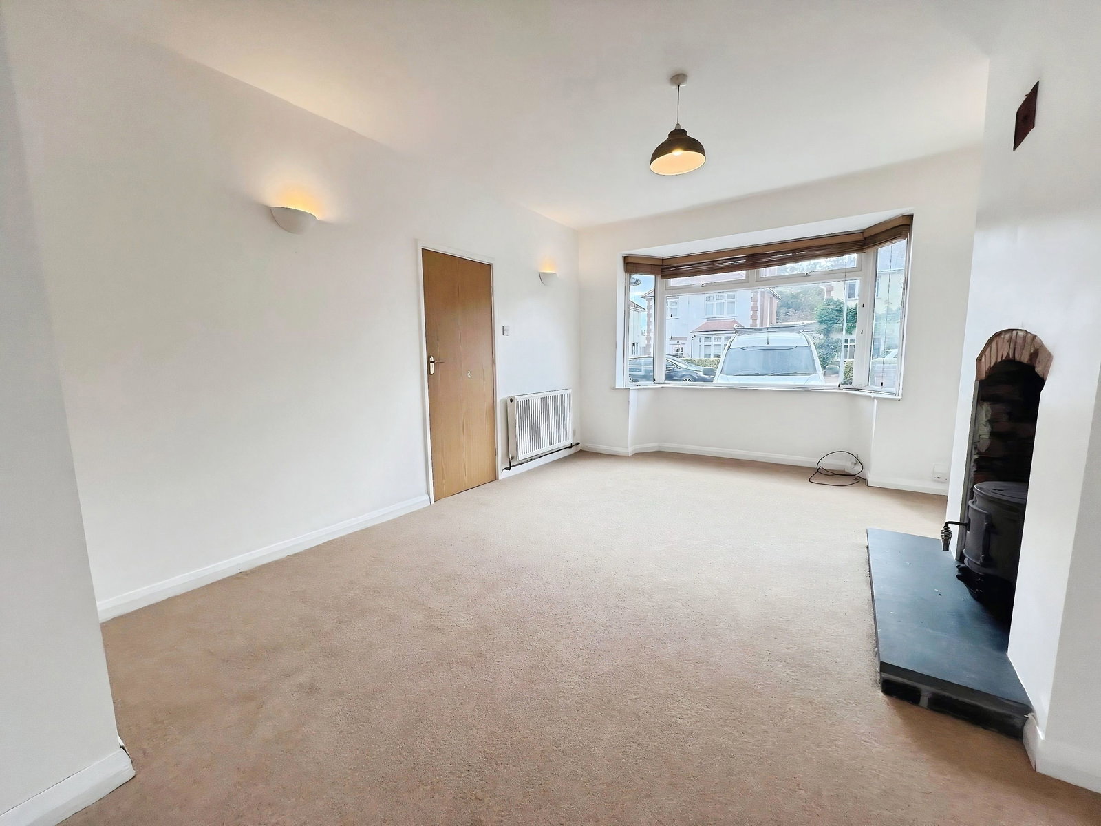 Semi Detached House for sale in Kidderminster, Batham Road, Greenhill, Kidderminster, DY10 2TW