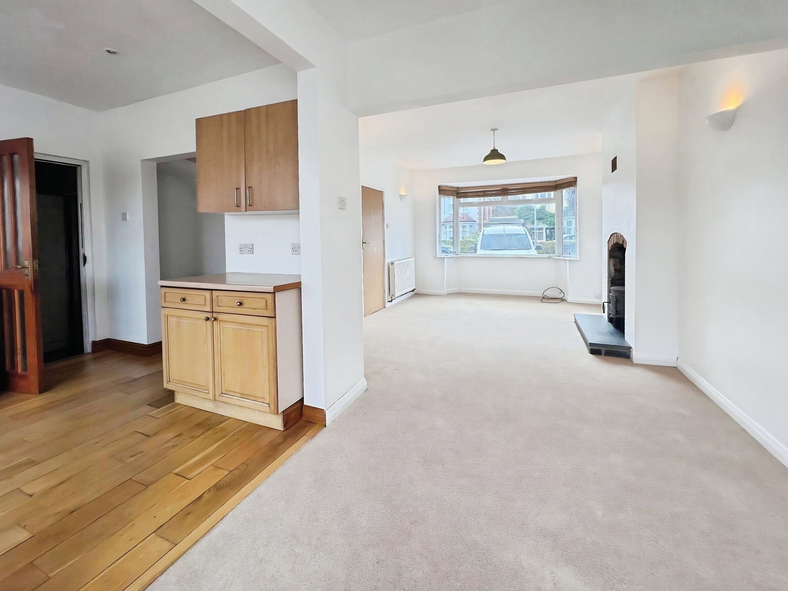 Semi Detached House for sale in Kidderminster, Batham Road, Greenhill, Kidderminster, DY10 2TW