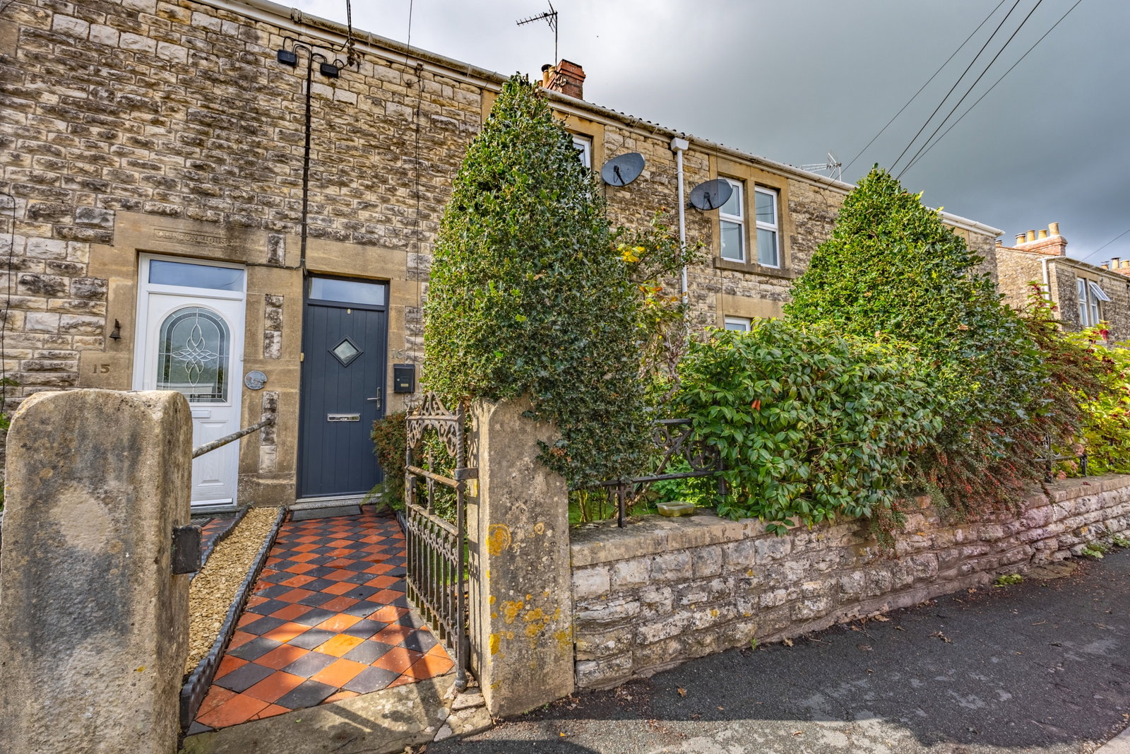 Terraced House for sale in Bath, Lansdown View, Timsbury, Bath, BA2 0JP