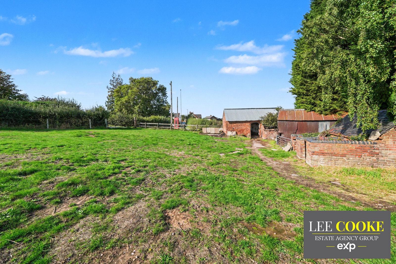 Detached House for sale in Stafford, Hillside Farm, Ivetsey Bank Road, Bishops Wood, Stafford, ST19 9AE