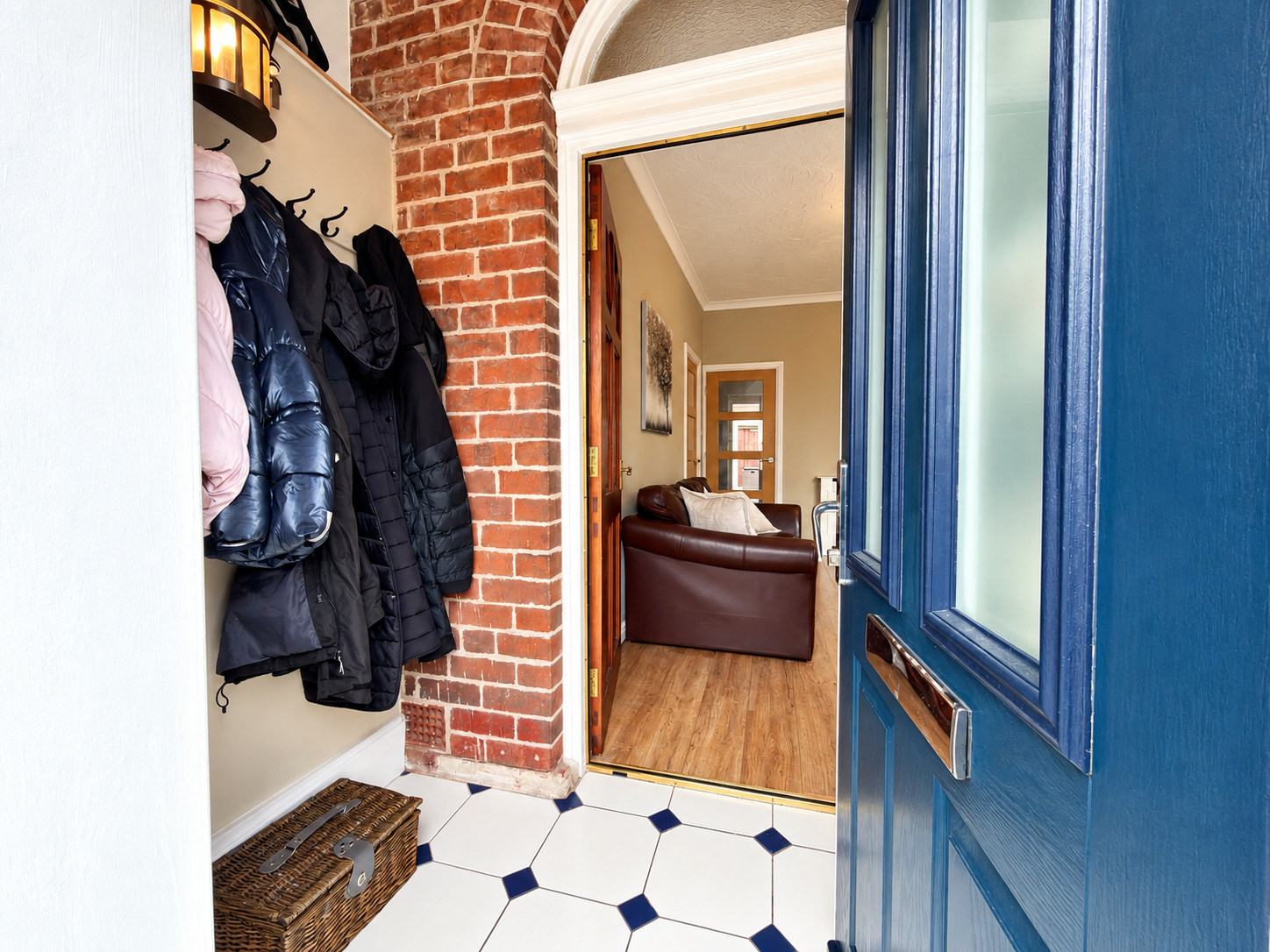 Semi Detached House for sale in Stockport, Grove Street, Hazel Grove, Stockport, SK7 4JW