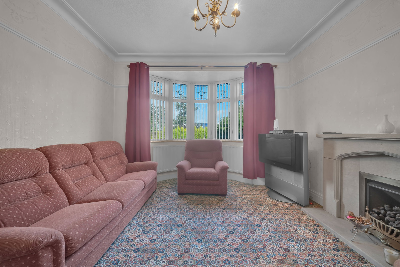 Detached House for sale in Burnley, Burnley Road, Padiham, Burnley, BB12 8SS, 1451 m²