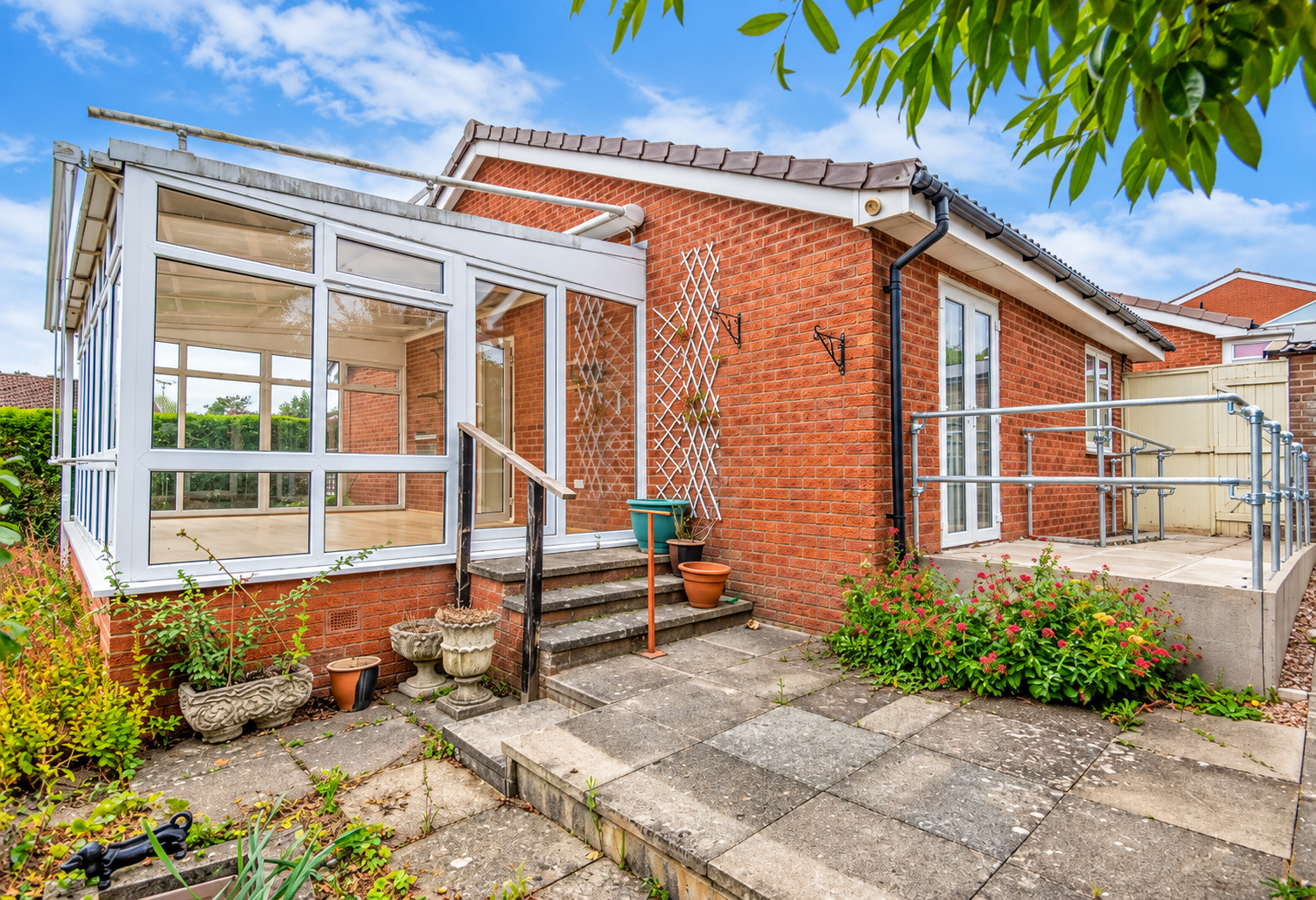 Bungalow for sale in Oswestry, Aston Way, Oswestry, SY11 2XY, 700 m²