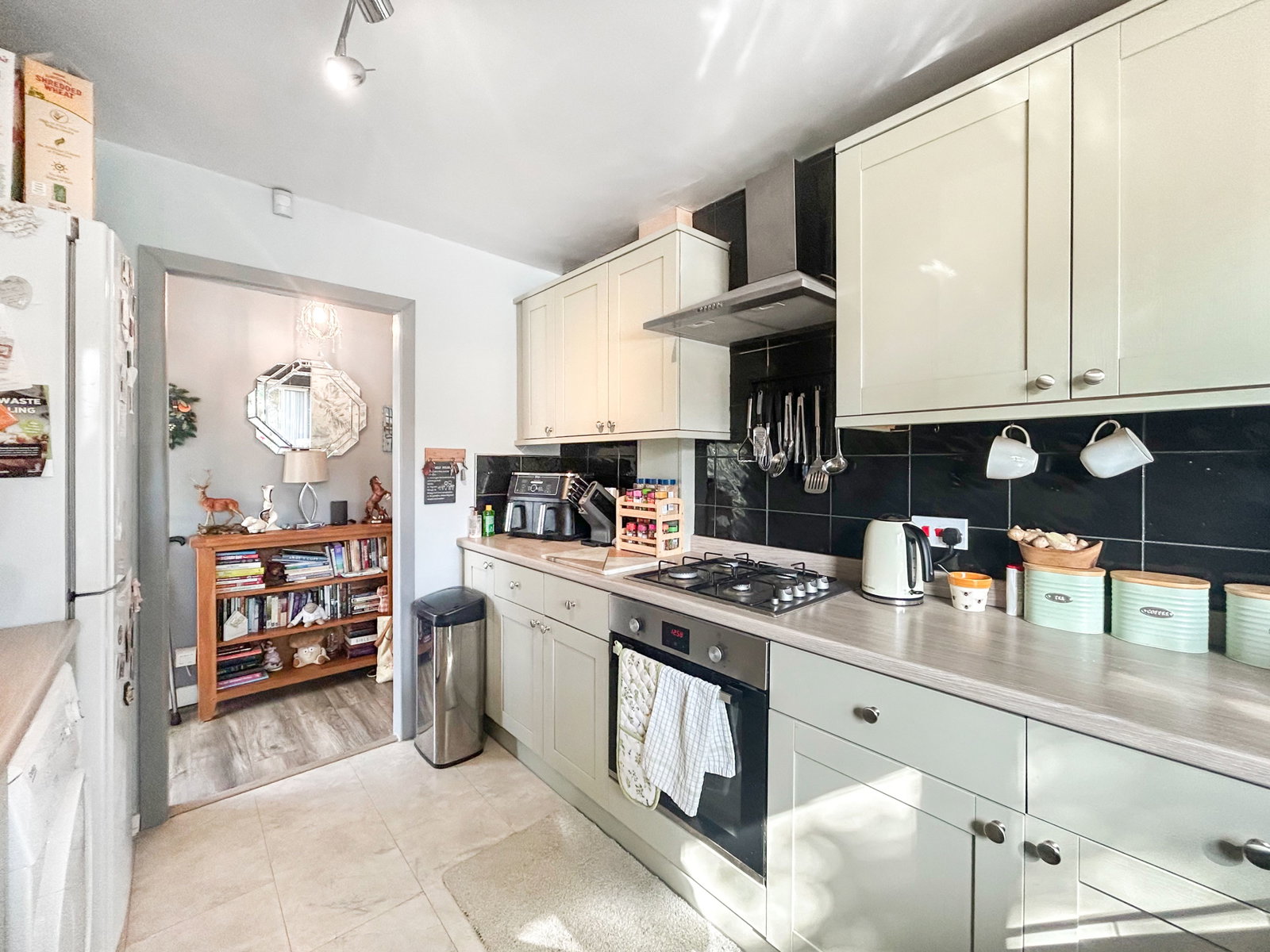 Semi Detached Bungalow for sale in Stoke-on-Trent, Weston Coyney Road, Weston Coyney, Stoke-on-Trent
