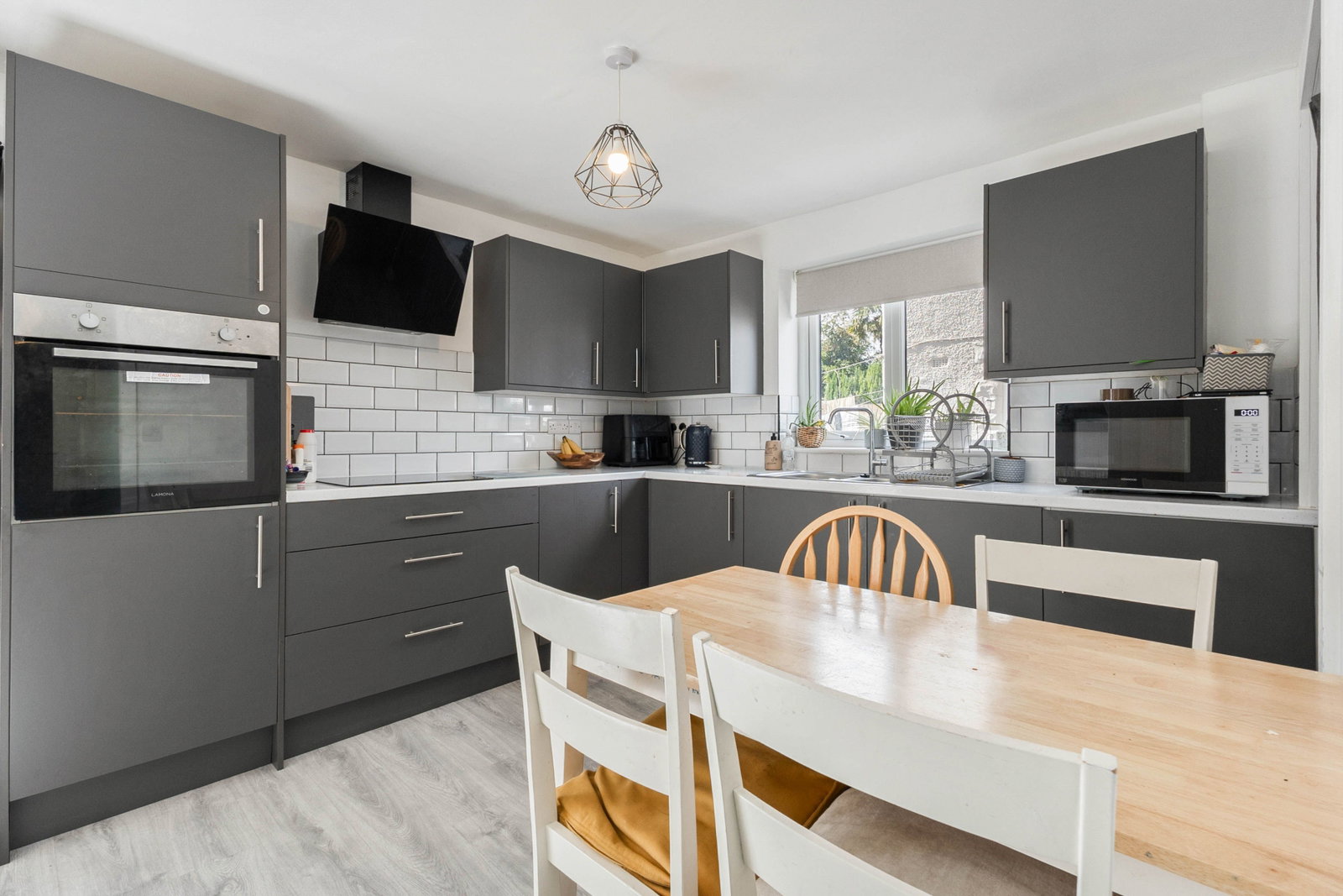 Semi Detached House for sale in Pontefract, Orchard Head Drive, Pontefract, WF8 2NG, 820 m²