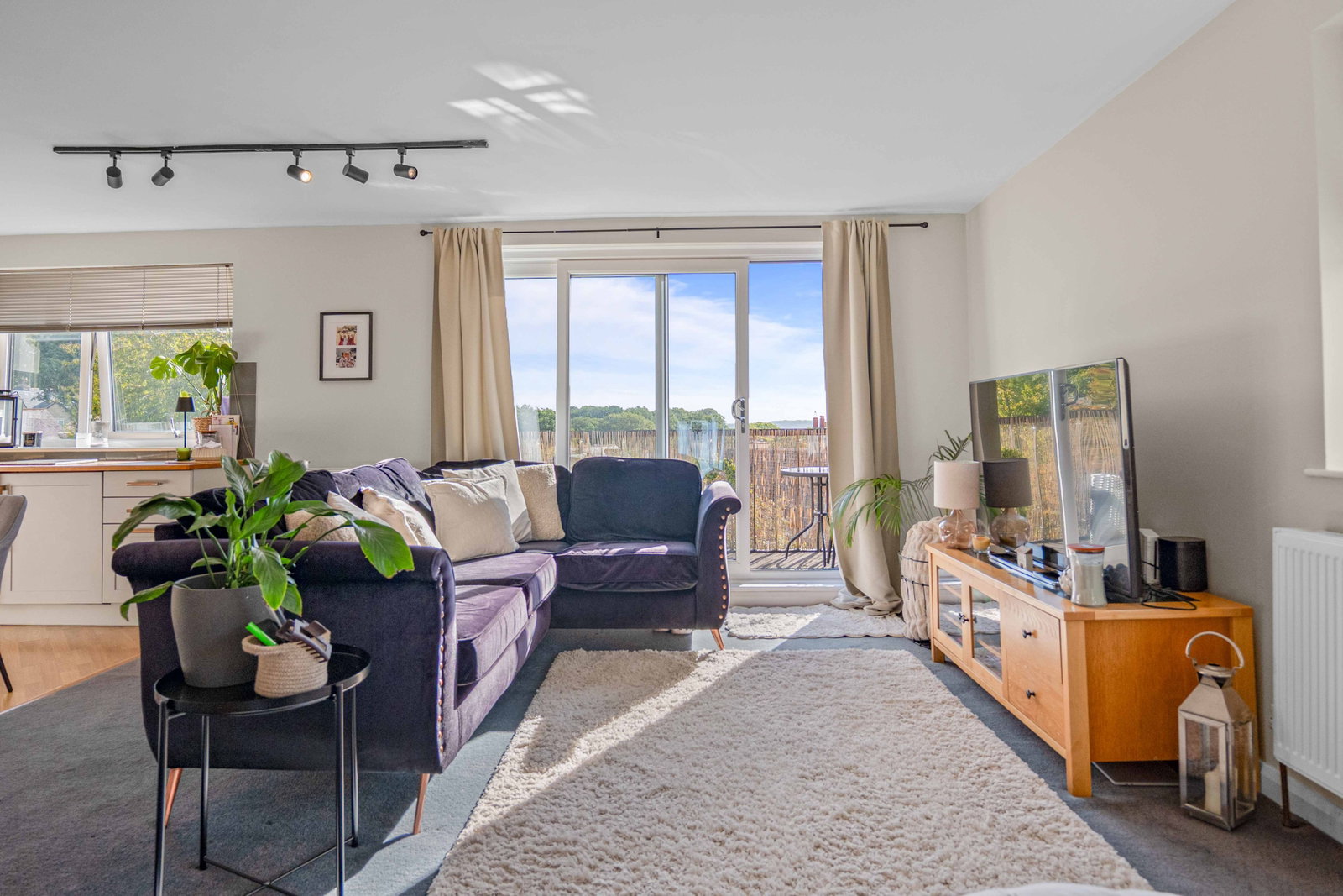 Flat for sale in Sheffield, Graham Road, Sheffield, S10 3DW