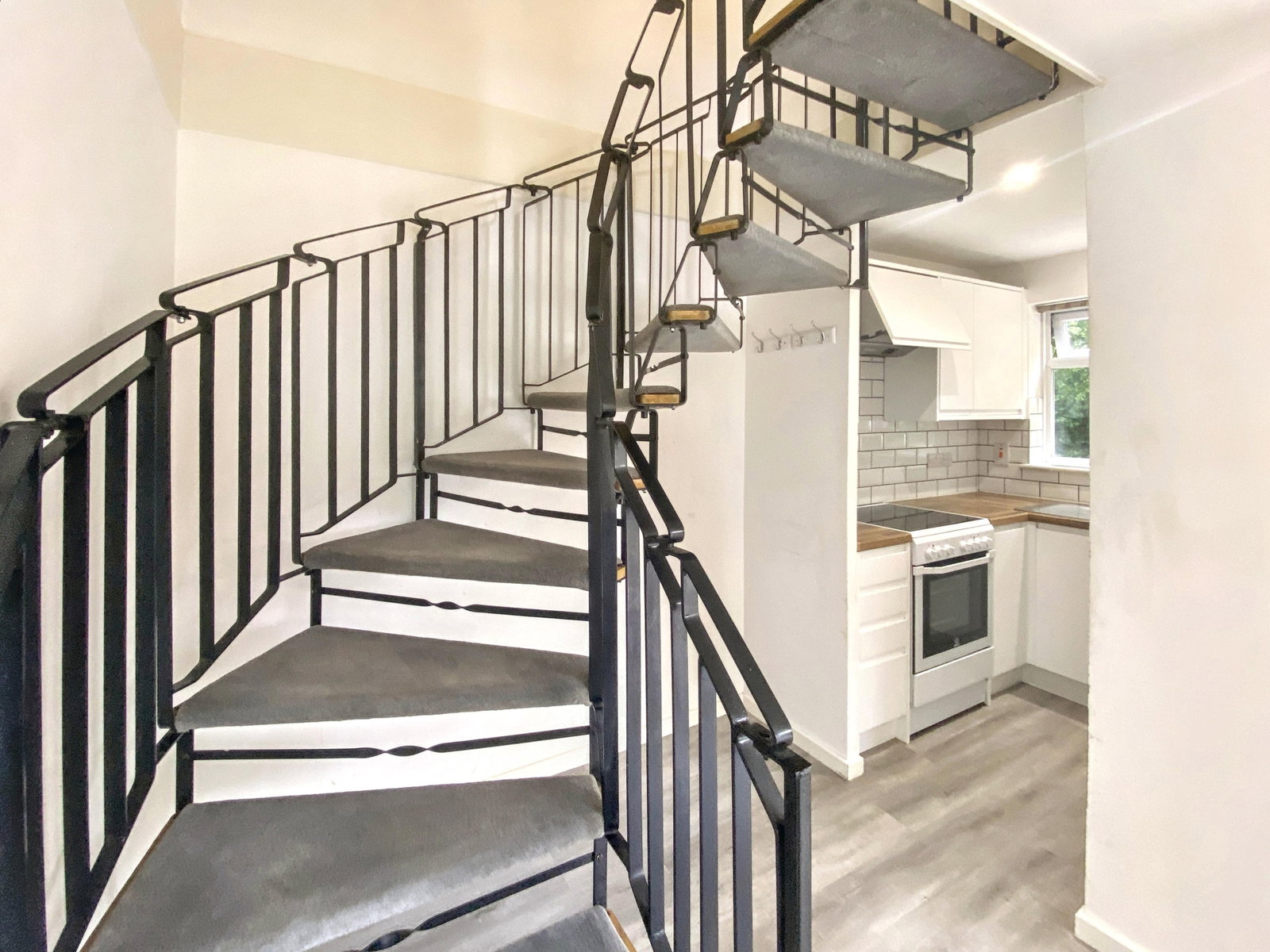 Terraced House for sale in Ashford, Manorfield, Ashford, Kent, TN23 5YP