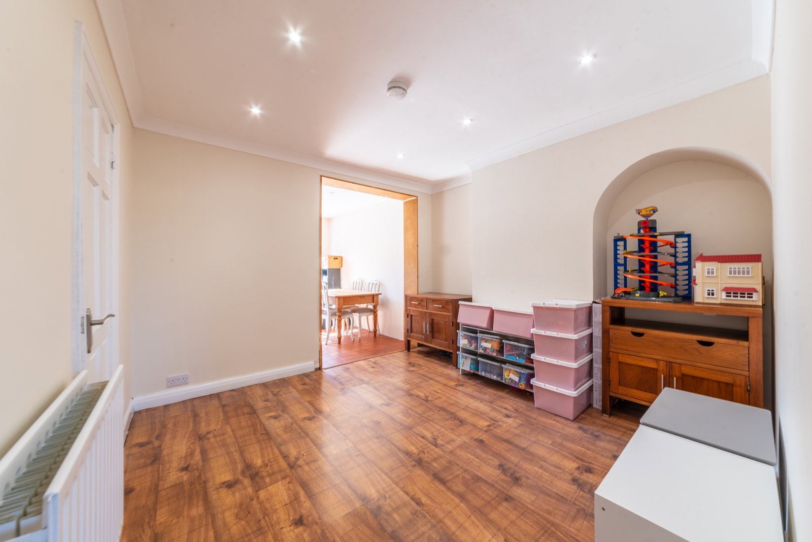 Semi Detached House for sale in Sittingbourne, Hawthorn Road, Sittingbourne, ME10 1BB